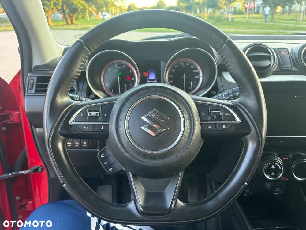 Suzuki Swift 1.0 Boosterjet (SHVS) Hybrid Comfort+ - 21