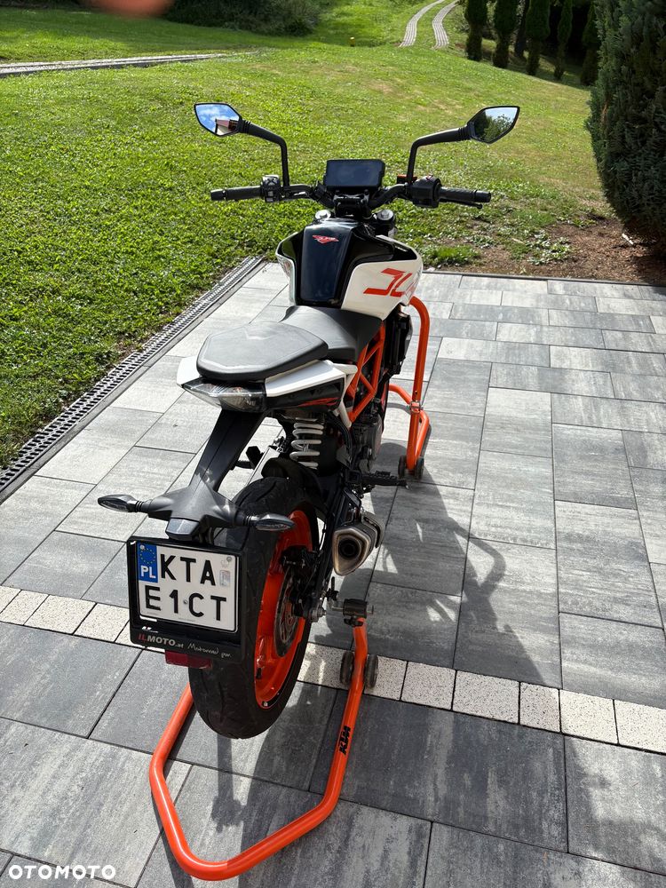 KTM Duke 390 - 5