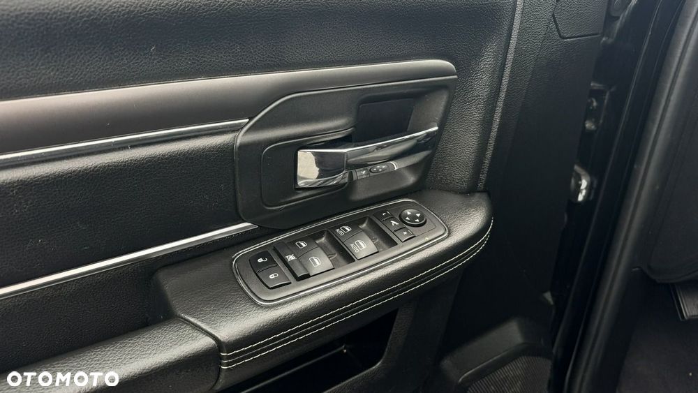 Dodge RAM - 21