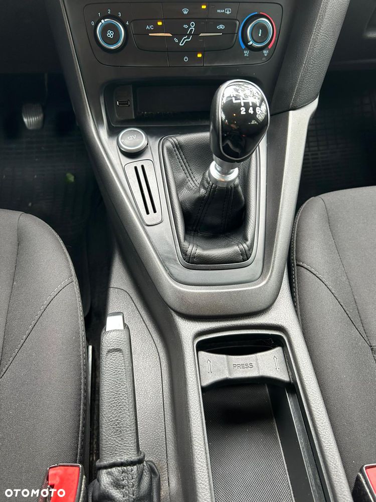 Ford Focus 1.5 TDCi Trend - 9