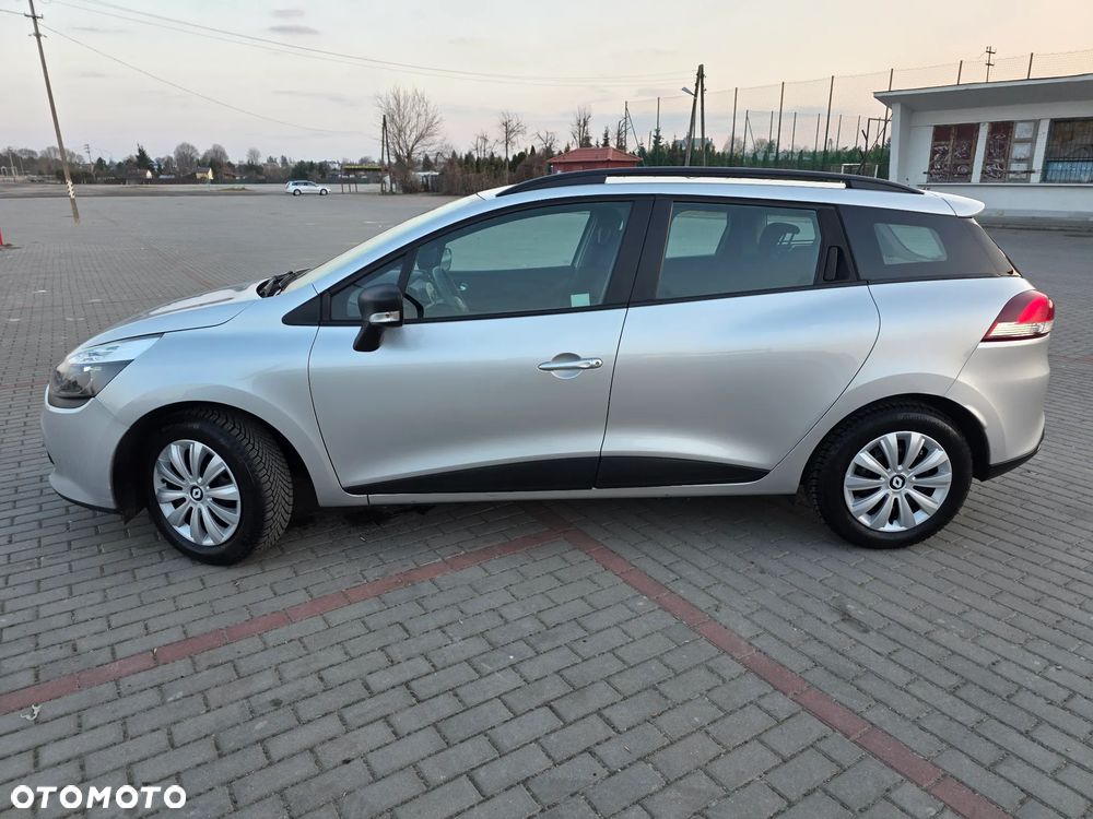 Renault Clio 1.2 16V 75 Expression - 3