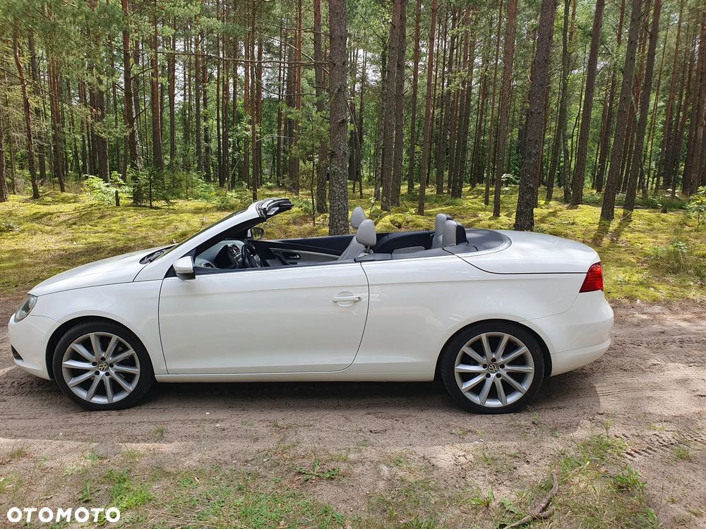 Volkswagen Eos 2.0 TDI DPF DSG - 27