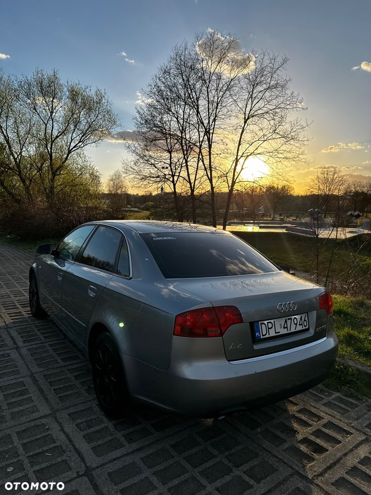 Audi A4 Avant - 7