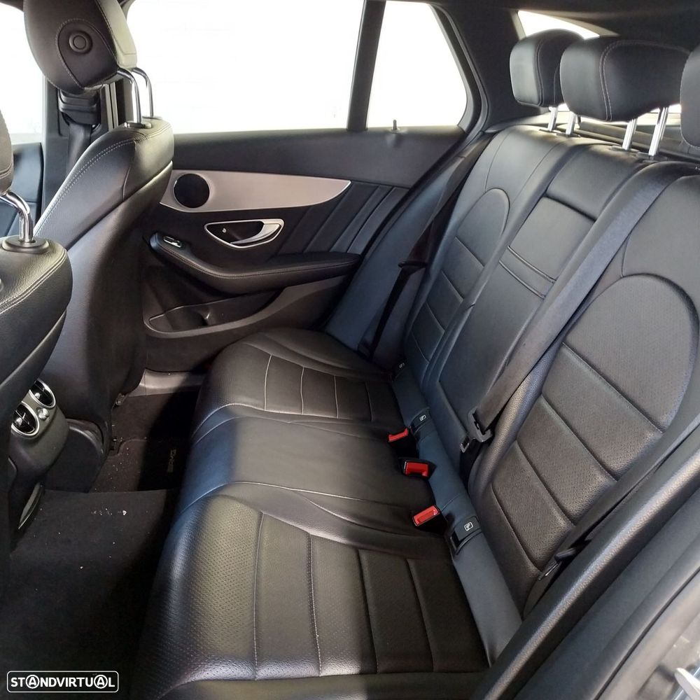 Mercedes-Benz C 200 d AMG Line - 13