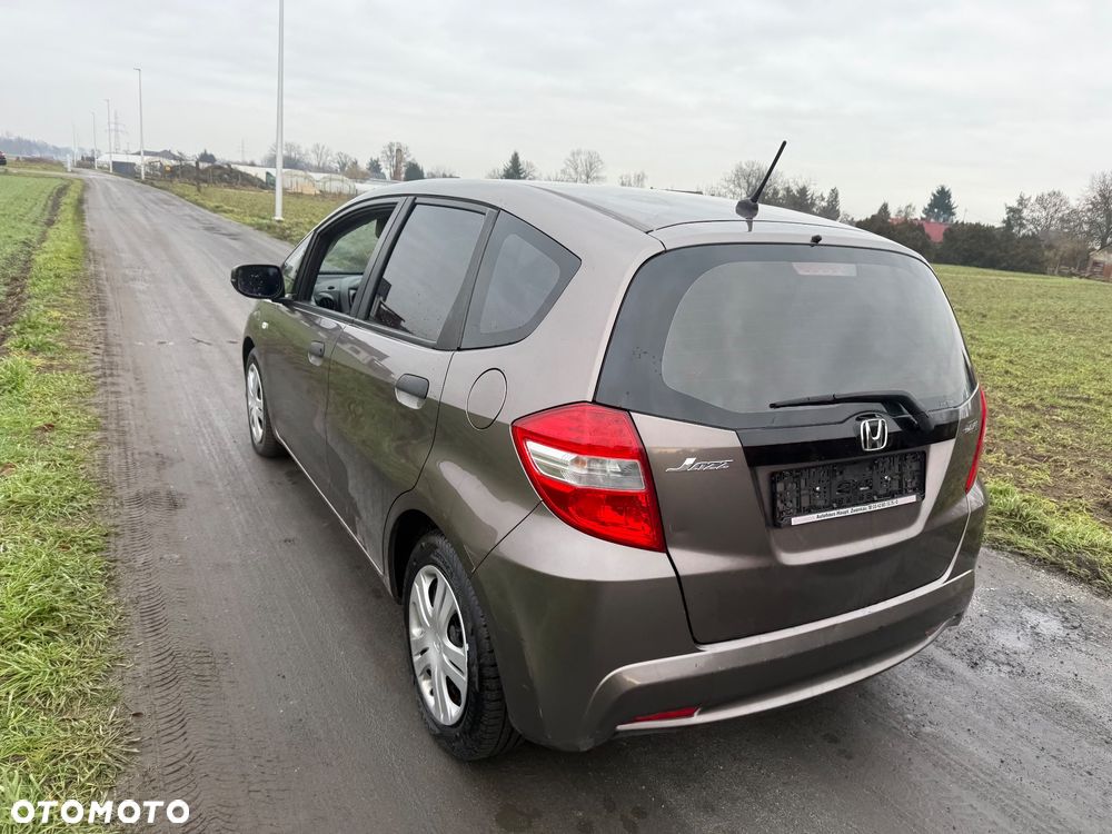 Honda Jazz 1.2 i-VTEC 50 Jahre Edition - 4