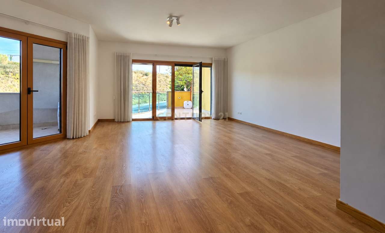 Apartamento T2 para arrendamento | Jardim das Amoreiras, Ramada, Odive - Grande imagem: 2/30