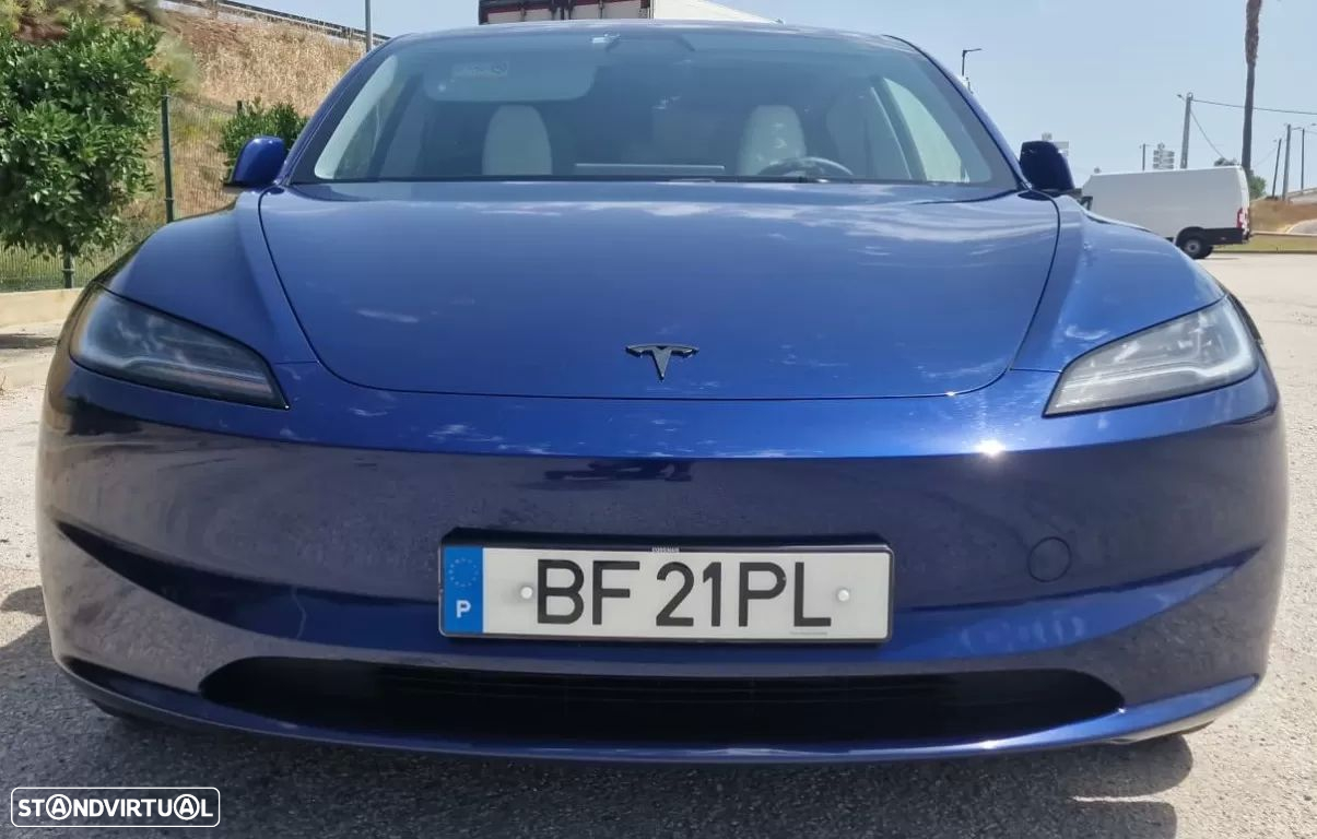 Tesla Model 3 Tração Traseira - 4