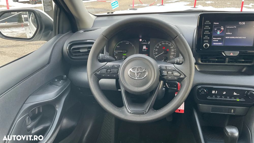 Toyota Yaris 1.5 VVT-i HSD Eco - 19