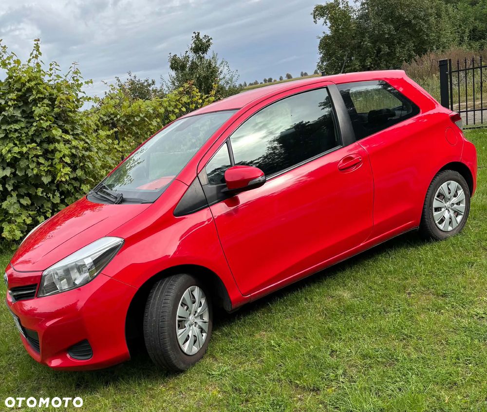 Toyota Yaris 1.0 Luna - 1