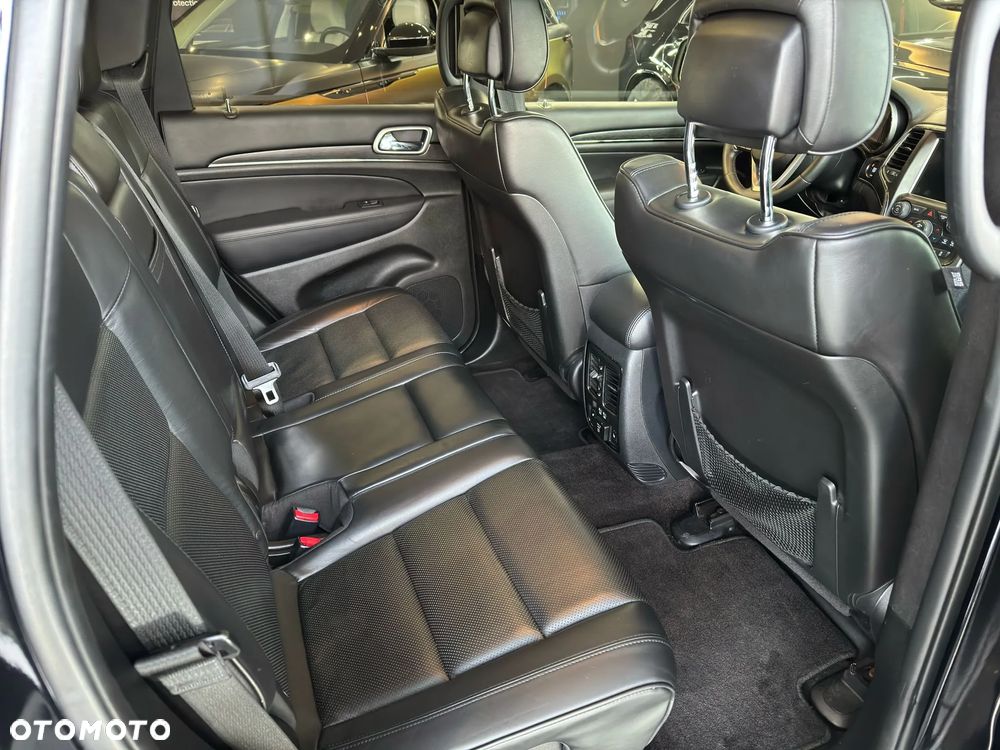 Jeep Grand Cherokee 3.6 V6 Overland Summit - 11