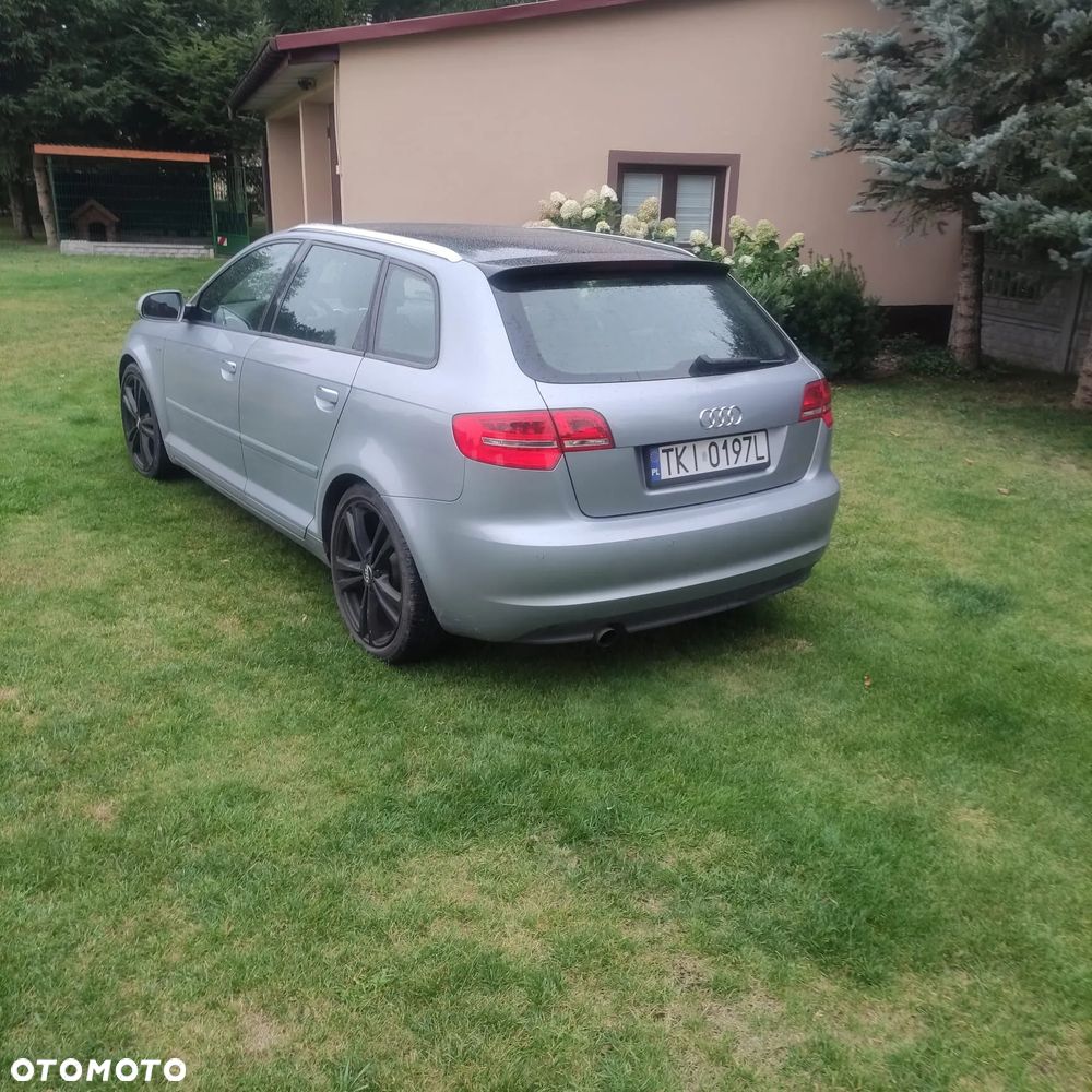 Audi A3 Sportback - 4