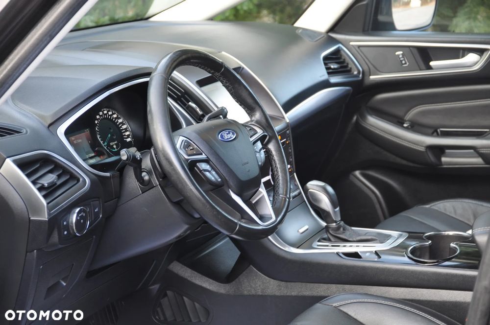 Ford S-Max 2.0 TDCi 4WD Titanium PowerShift - 25