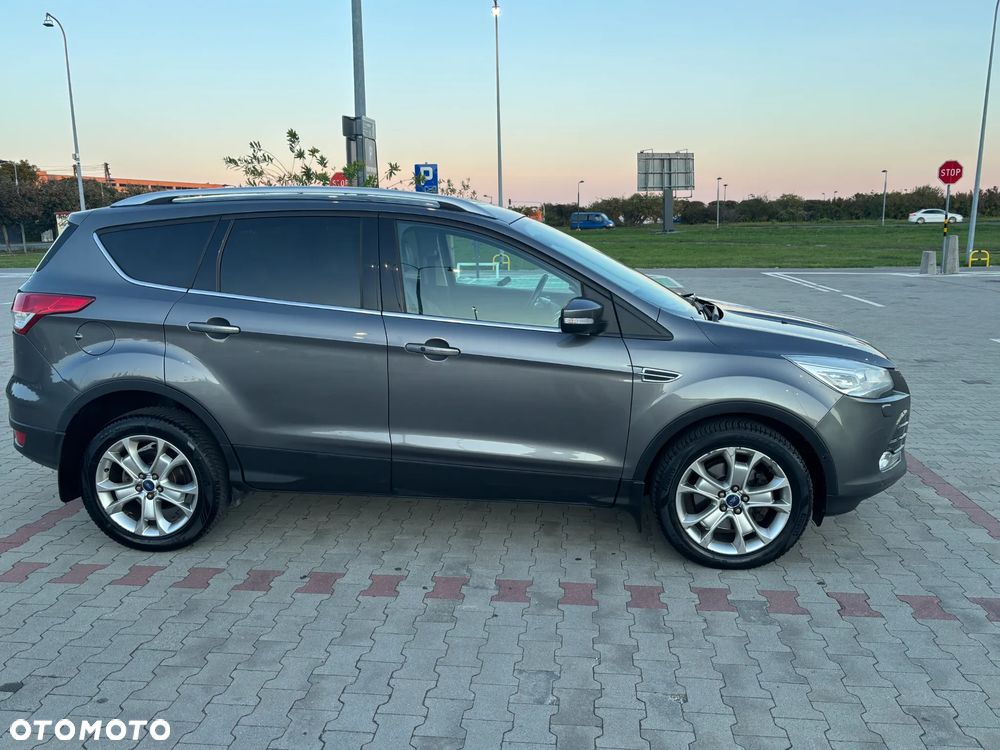 Ford Kuga 2.0 TDCi 4WD Titanium Plus - 3