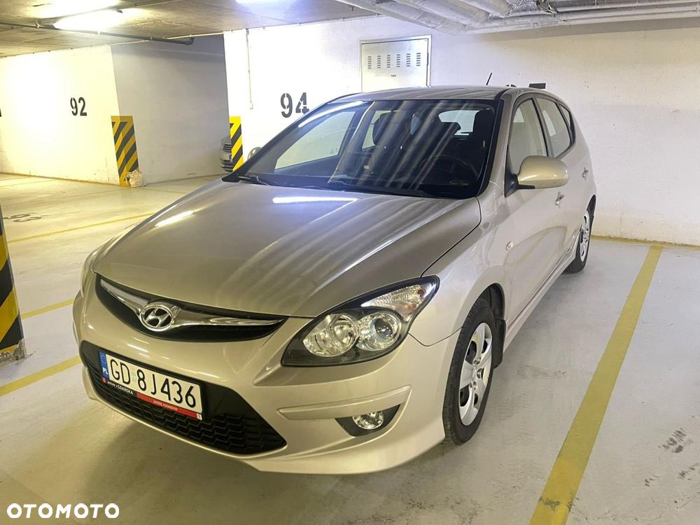 Hyundai i30 1.6 Comfort - 4