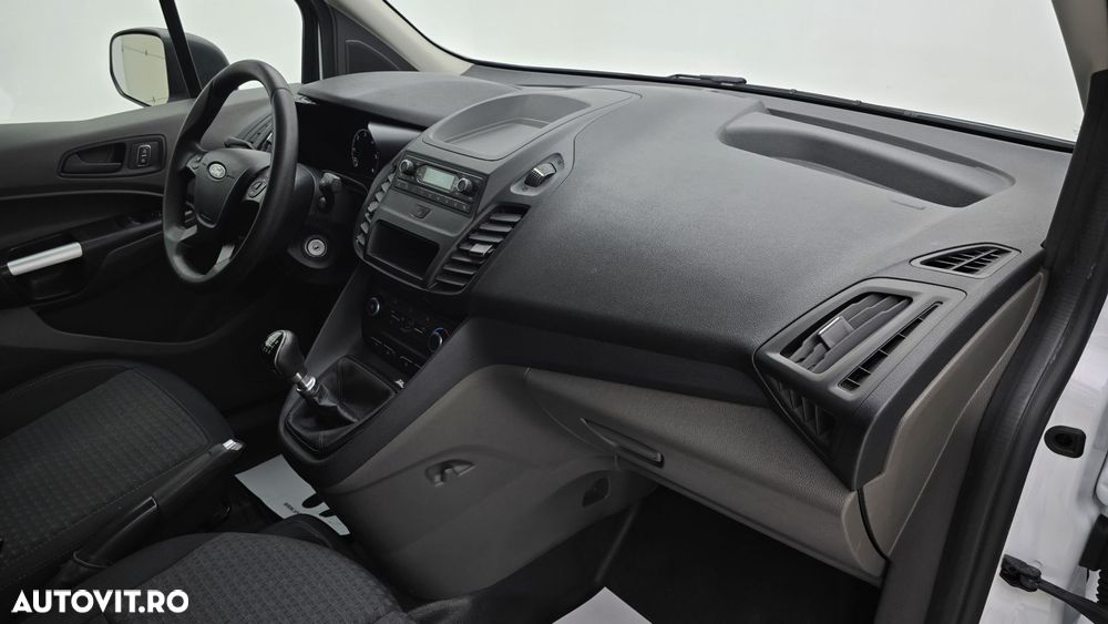 Ford Transit Connect - 20