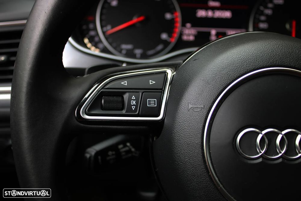 Audi A6 2.0 TDi S-line S tronic - 36