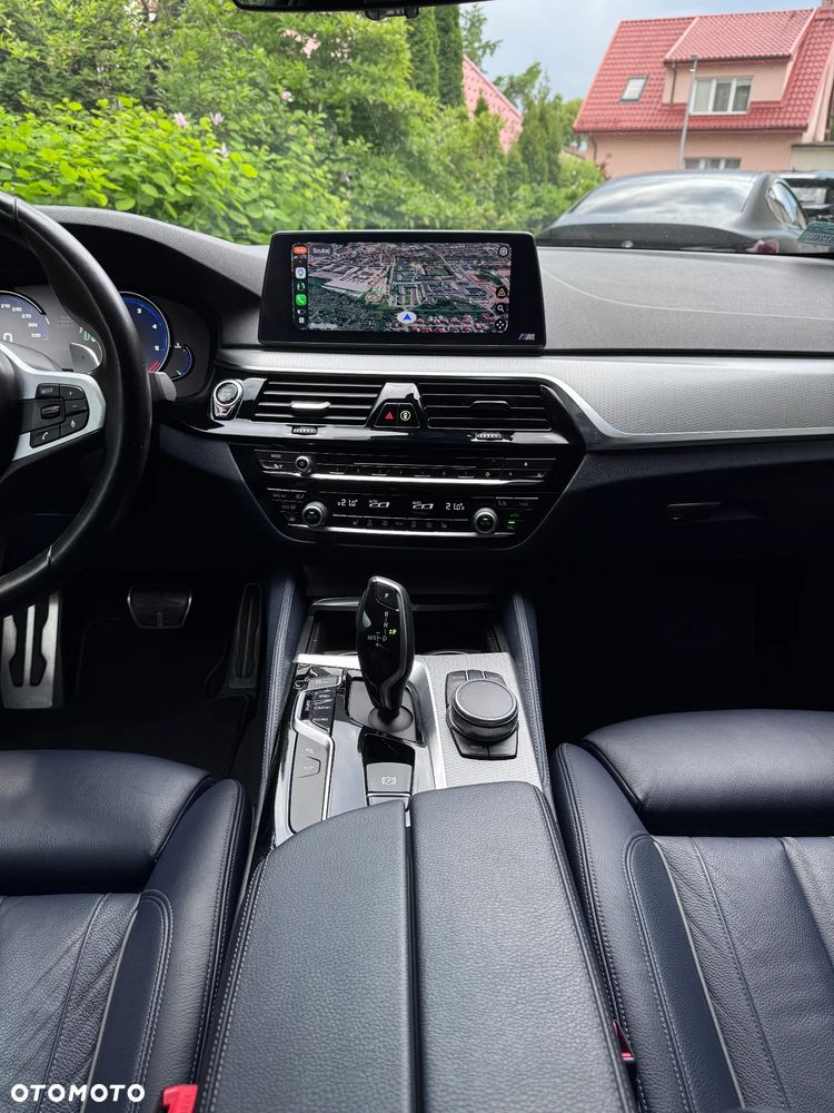 BMW Seria 5 520d xDrive M Sport sport - 23