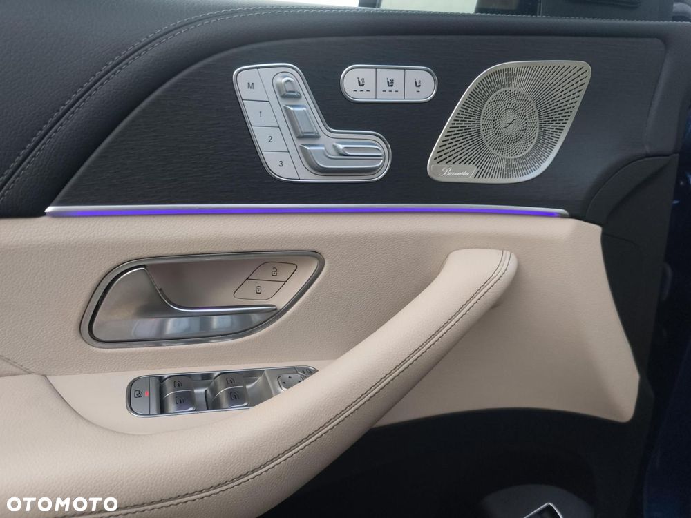 Mercedes-Benz GLE - 11