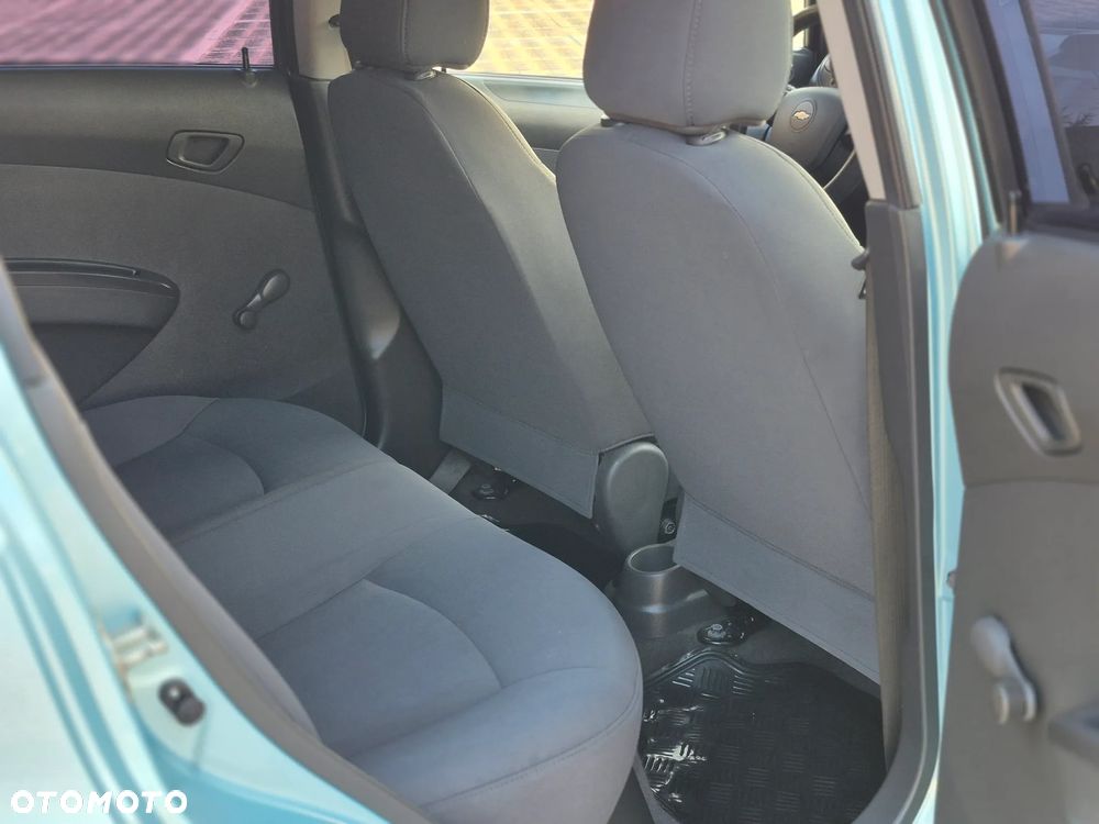 Chevrolet Spark 1.0 LT - 15