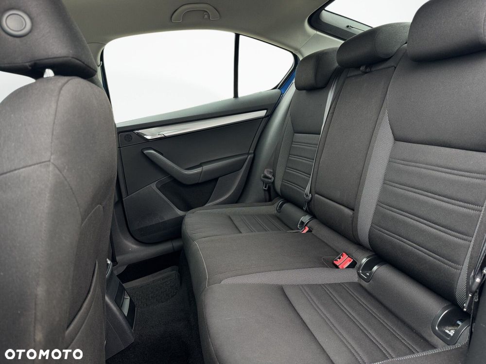Skoda Octavia 1.4 TSI Ambition - 24
