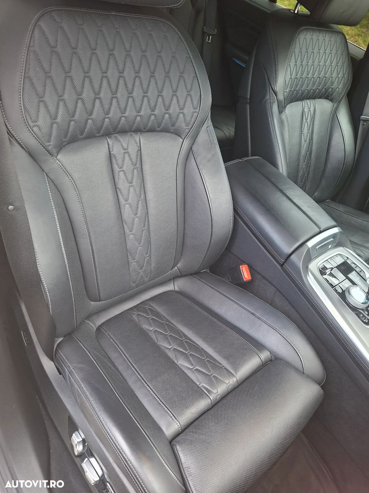 BMW X5 xDrive45e - 12
