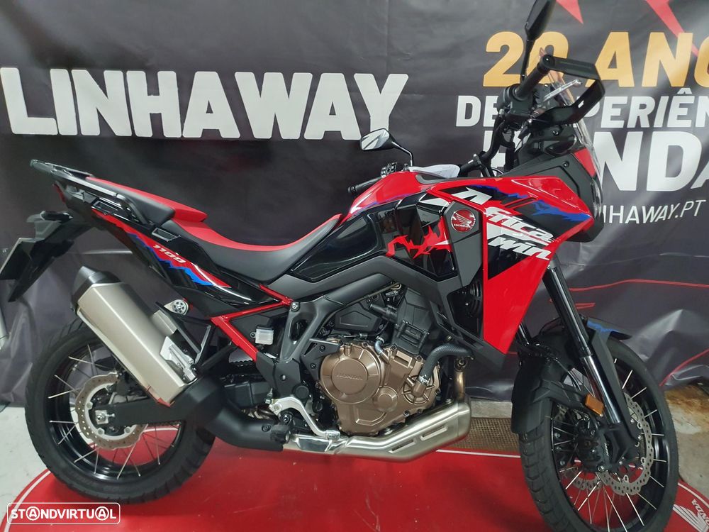 Honda Africa Twin 1100 de SERVIÇO - 1