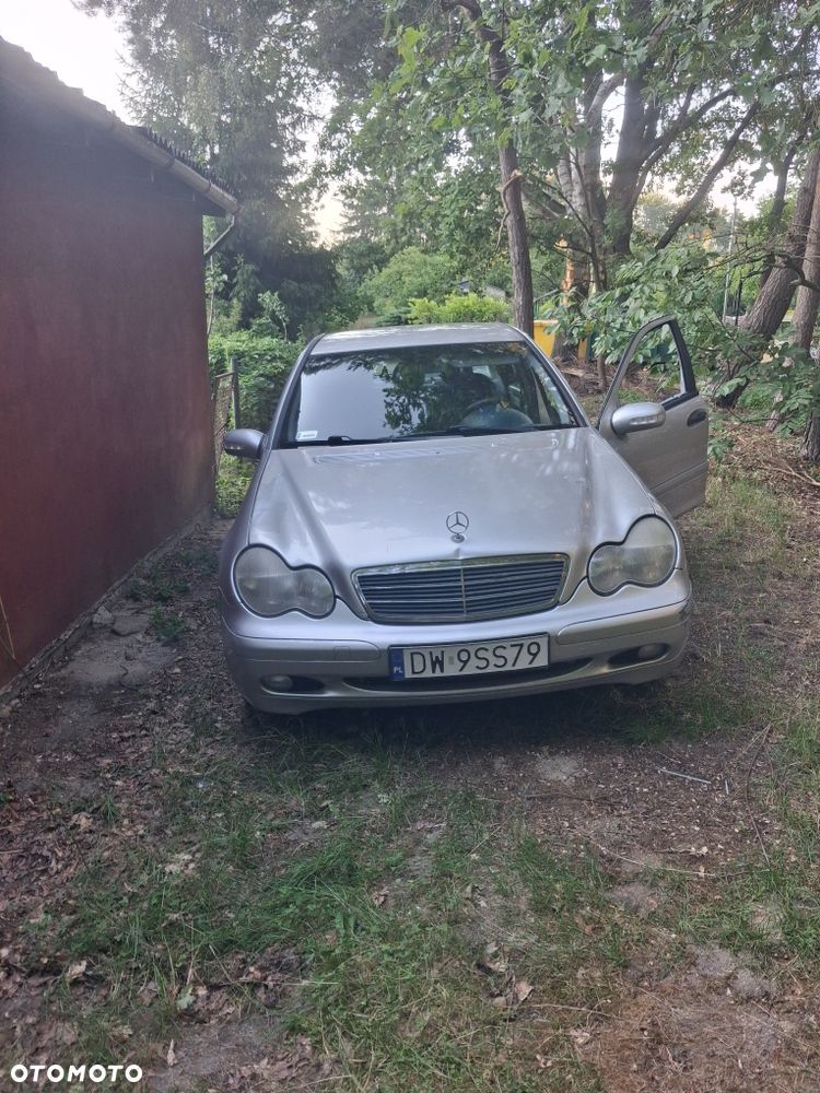 Mercedes-Benz Klasa C - 2