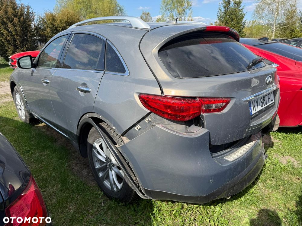 Infiniti Q70 3.7 S Premium - 7