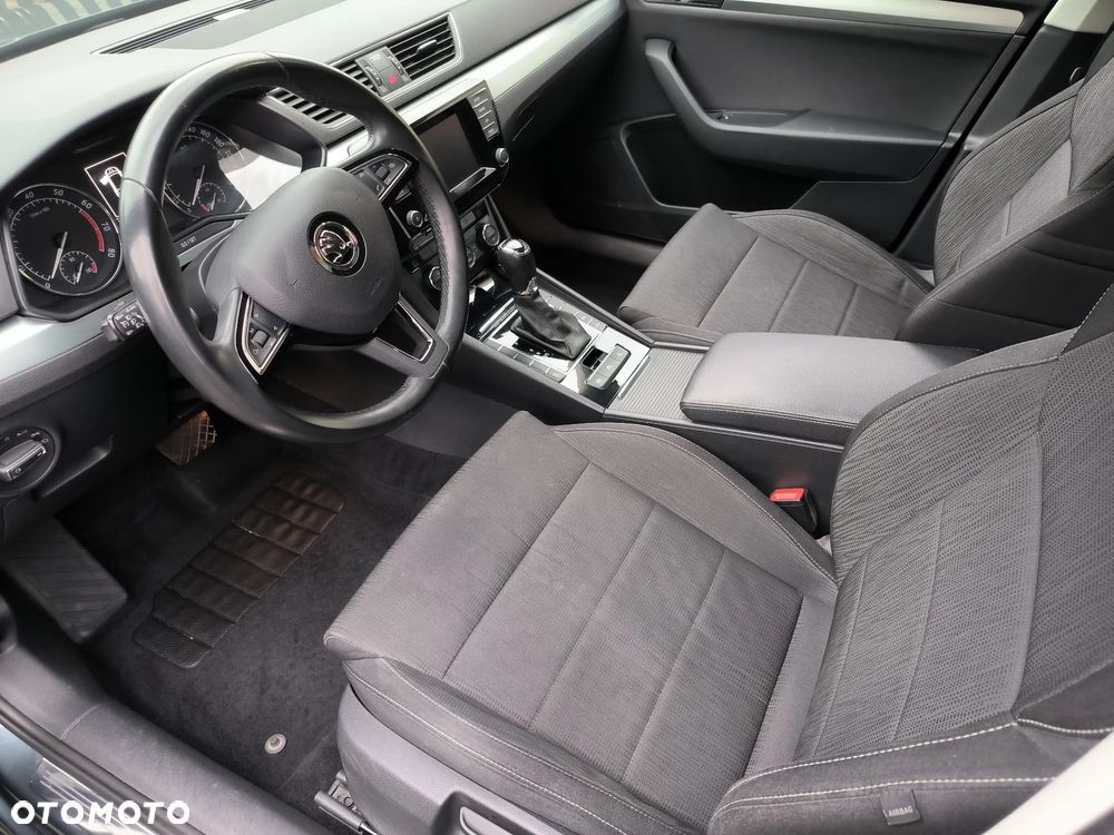 Skoda Superb 1.8 TSI Active DSG - 9