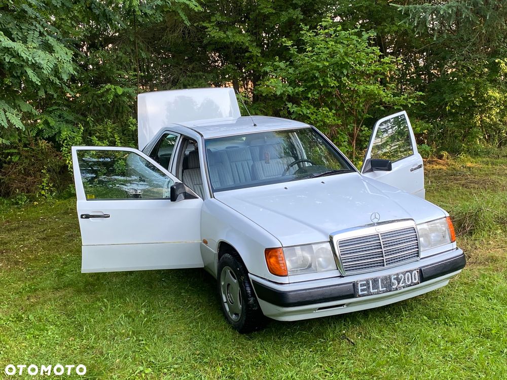Mercedes-Benz W124 (1984-1993) - 1