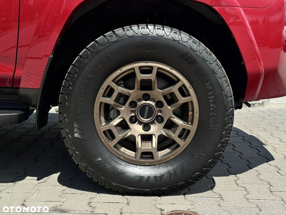 Toyota 4-Runner - 16