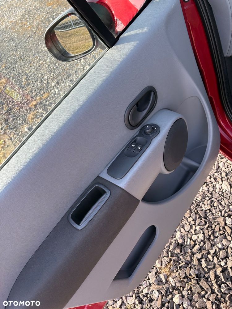 Renault Modus 1.2 16V Limited - 15