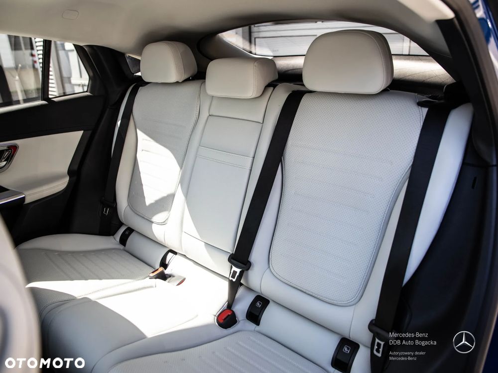 Mercedes-Benz GLC 220 d mHEV 4-Matic AMG Line - 13