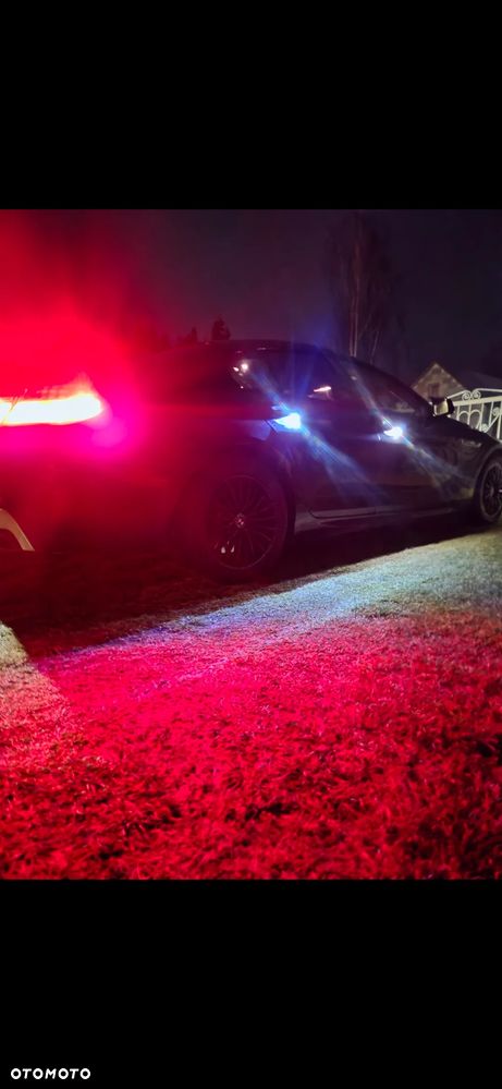 BMW Seria 6 650i xDrive - 5