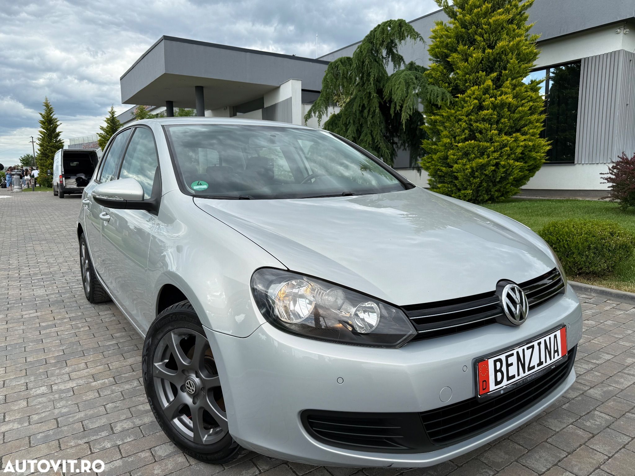 Volkswagen Golf 1.6 Comfortline - 1
