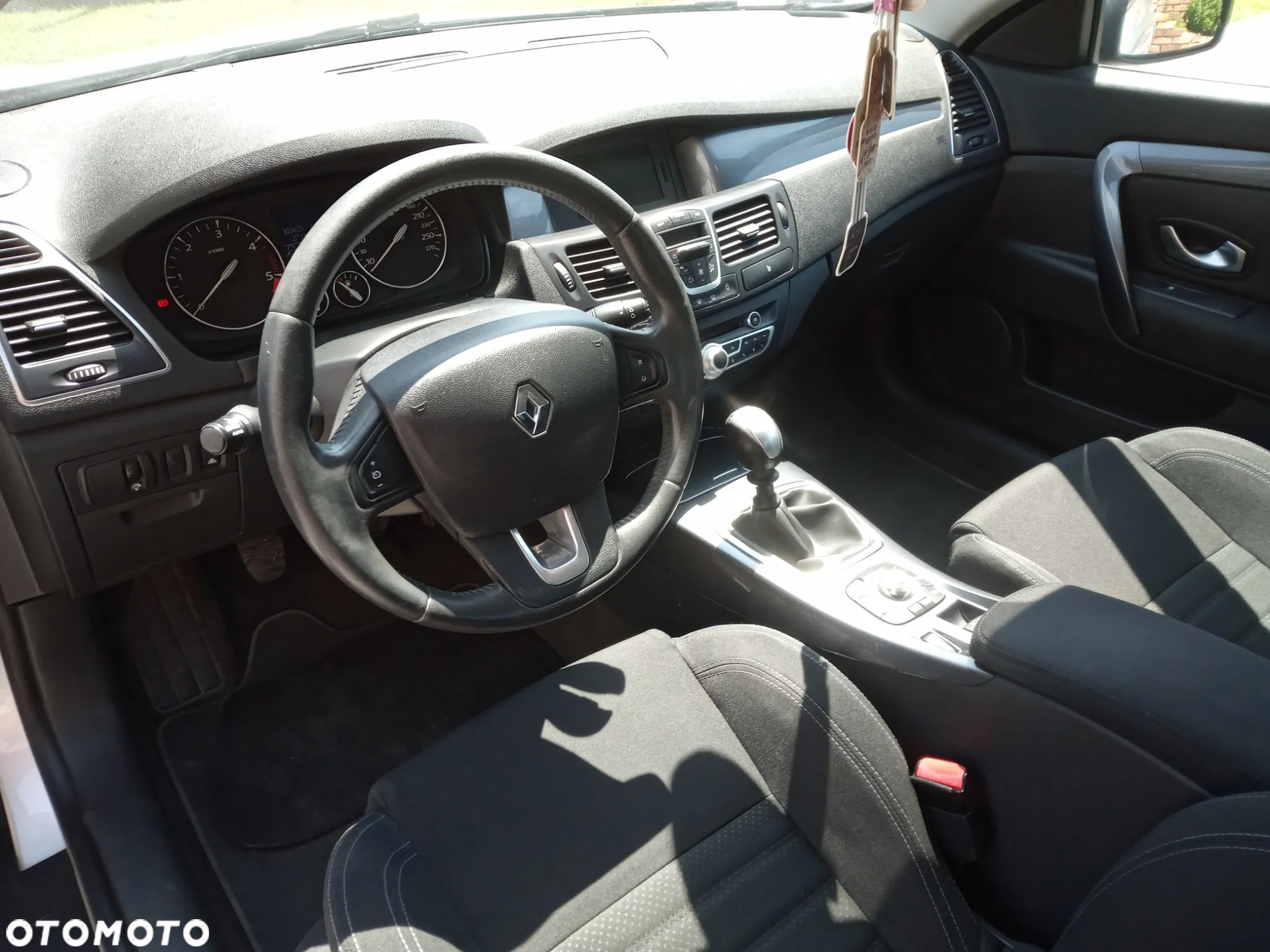 Renault Laguna 2.0 dCi Dynamique - 10