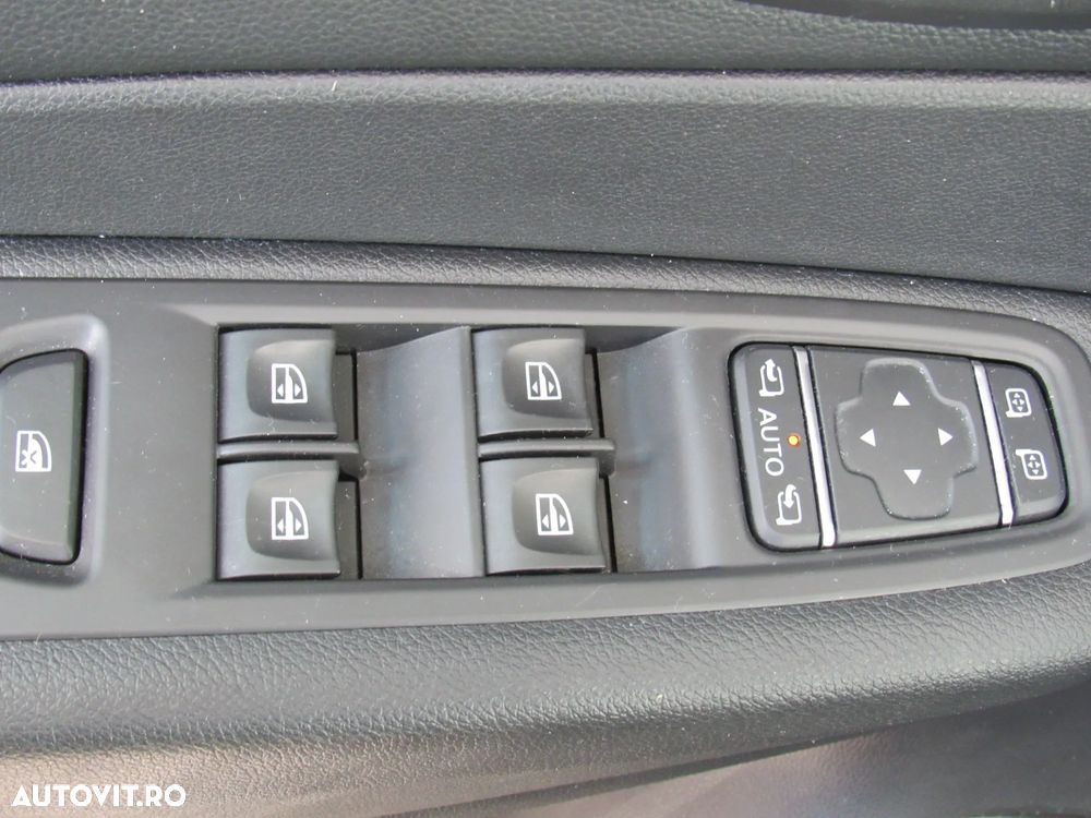 Renault Captur - 27