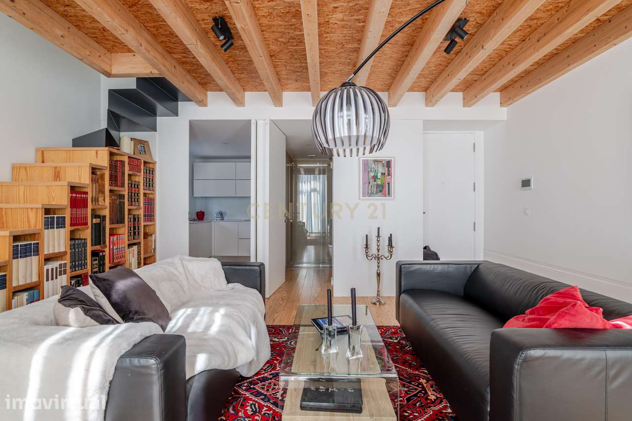 Apartamento T2 de Charme no Coração do Porto - Grande imagem: 2/36