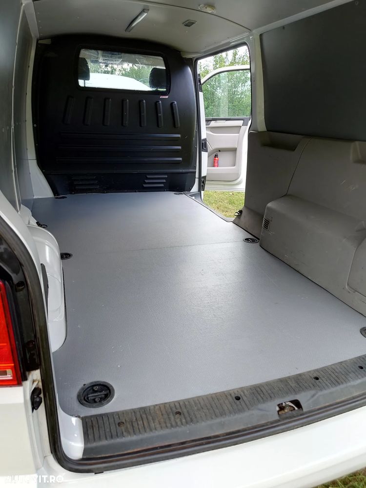 Volkswagen Transporter - 25