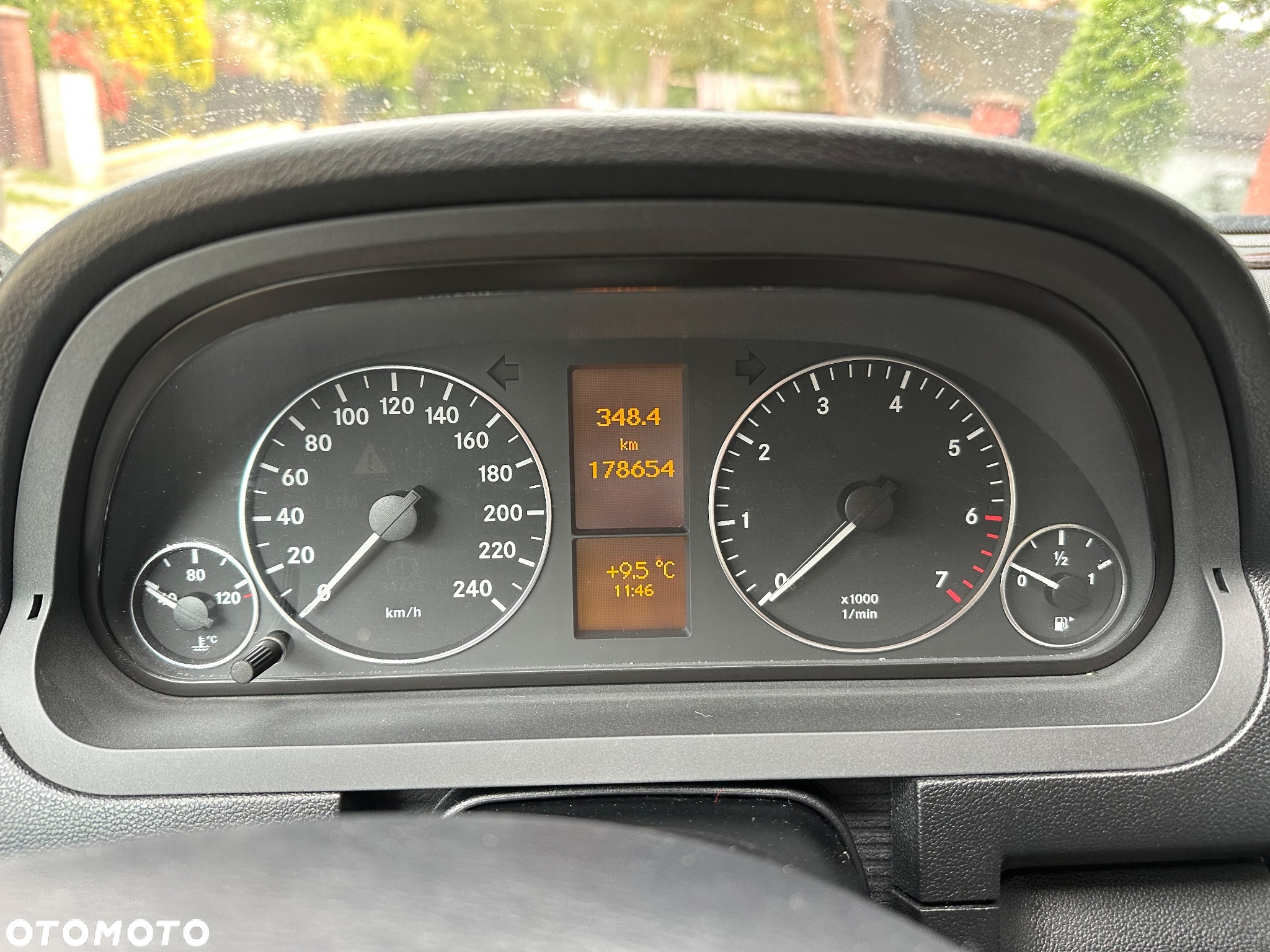 Mercedes-Benz Klasa A 180 BlueEFFICIENCY Avantgarde - 29