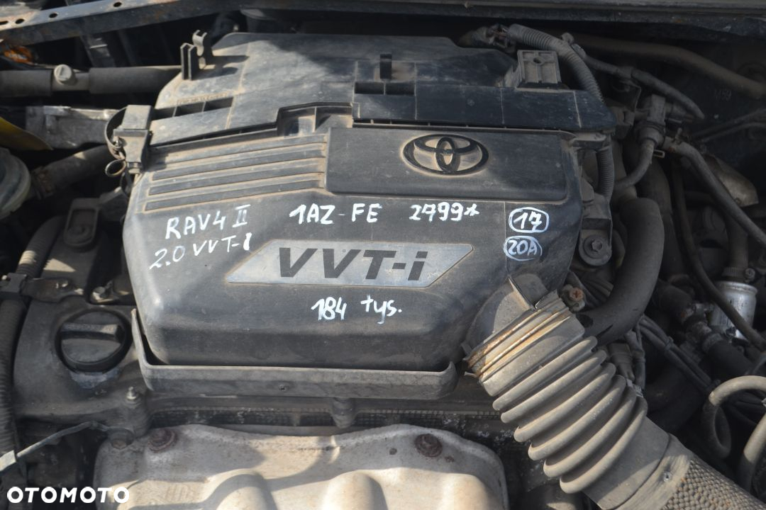 TOYOTA RAV 4 II 2.0 0VVT-I kod lakieru 8M6  TYLNE LEWE DRZWI  LEWE TYŁ - 12