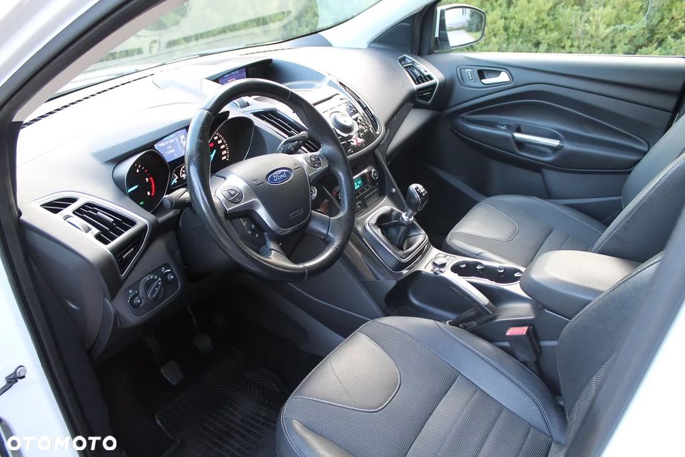 Ford Kuga 2.0 TDCi Titanium - 5