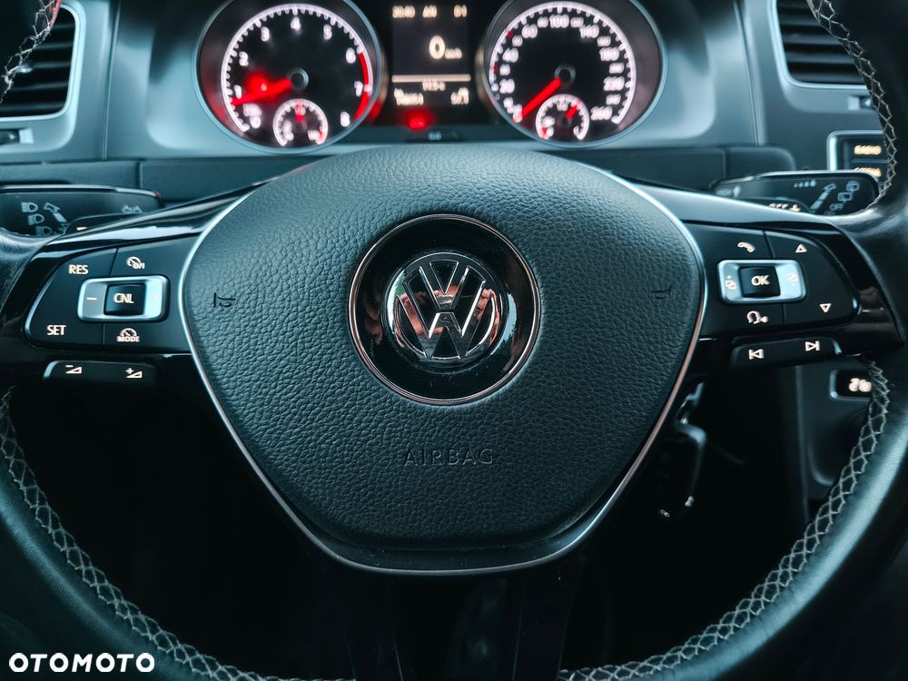 Volkswagen Golf 1.2 TSI BlueMotion Technology DSG Lounge - 17