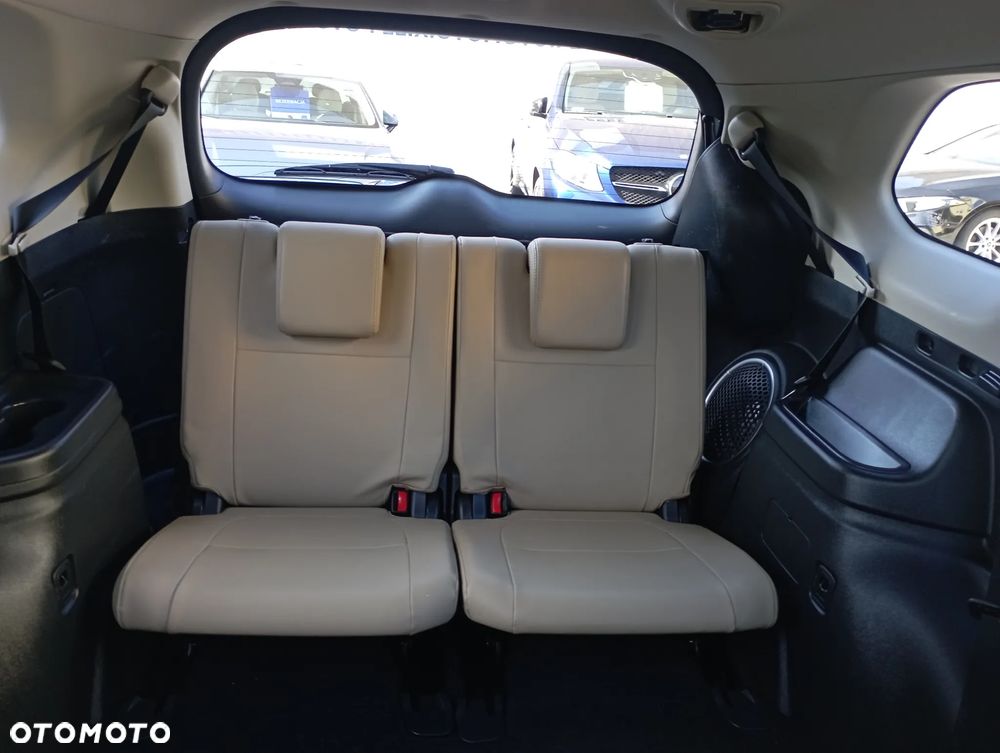 Mitsubishi Outlander 2.0 Intense + Navi 4WD CVT - 13