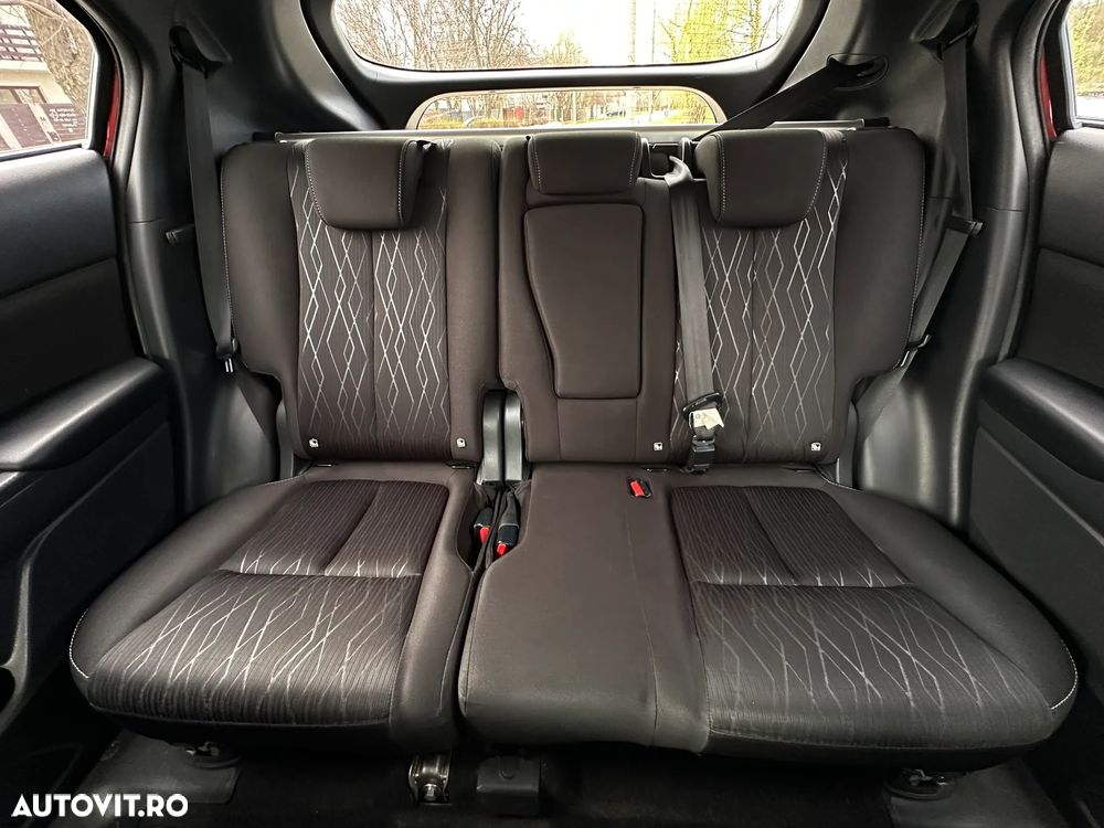 Mitsubishi Eclipse-Cross 1.5-litre 16-valve DOHC MIVEC 4X4 Intense+ Aut. - 8