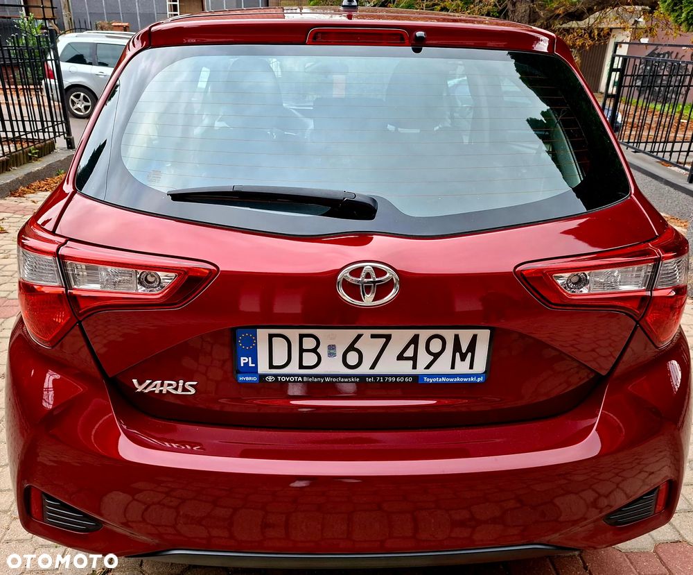 Toyota Yaris - 12