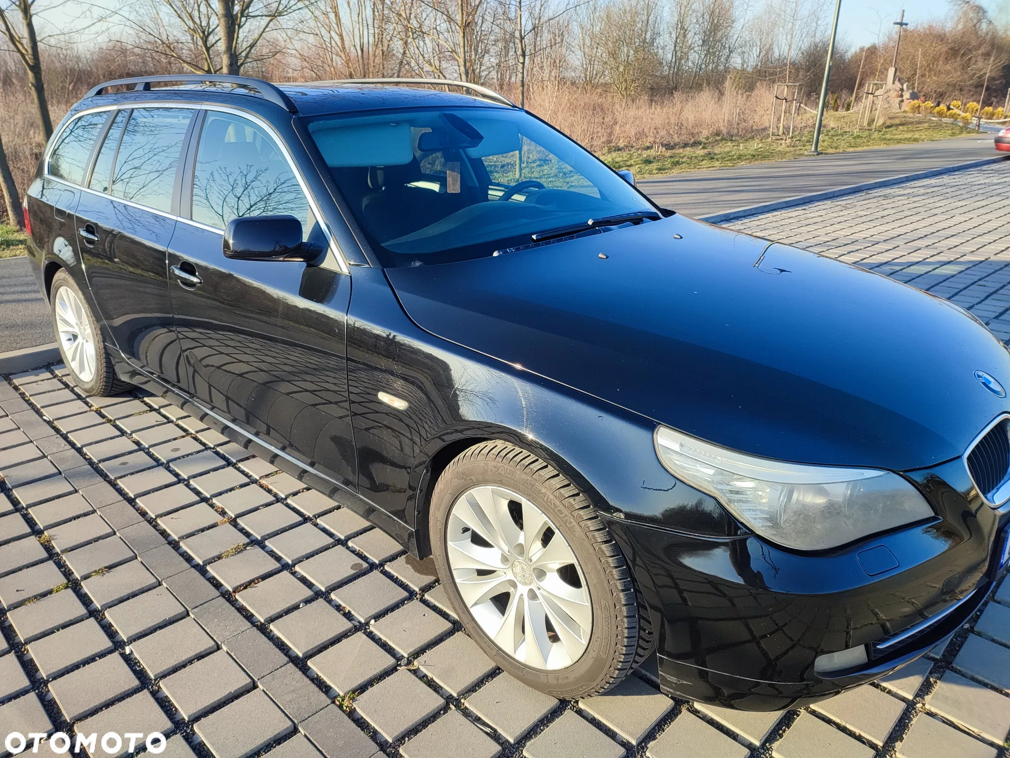 BMW Seria 5 520d Touring - 2