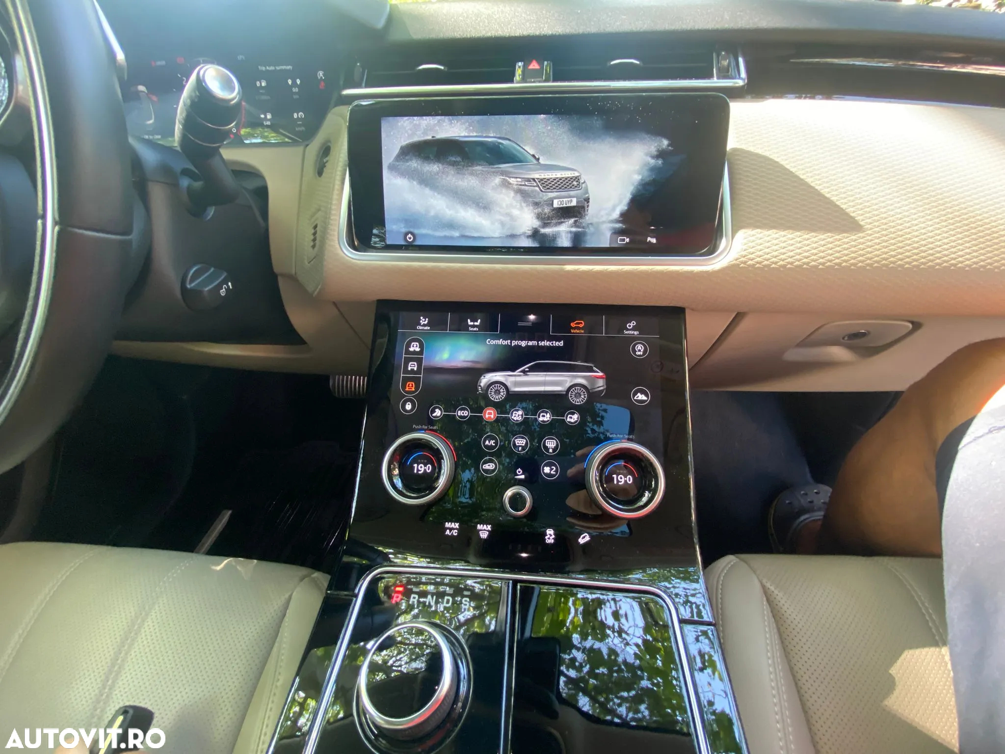Land Rover Range Rover Velar 2.0 R-Dynamic - 11