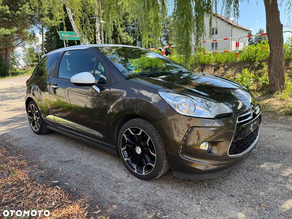 Citroën DS3 e-HDi 115 FAP SportChic - 1