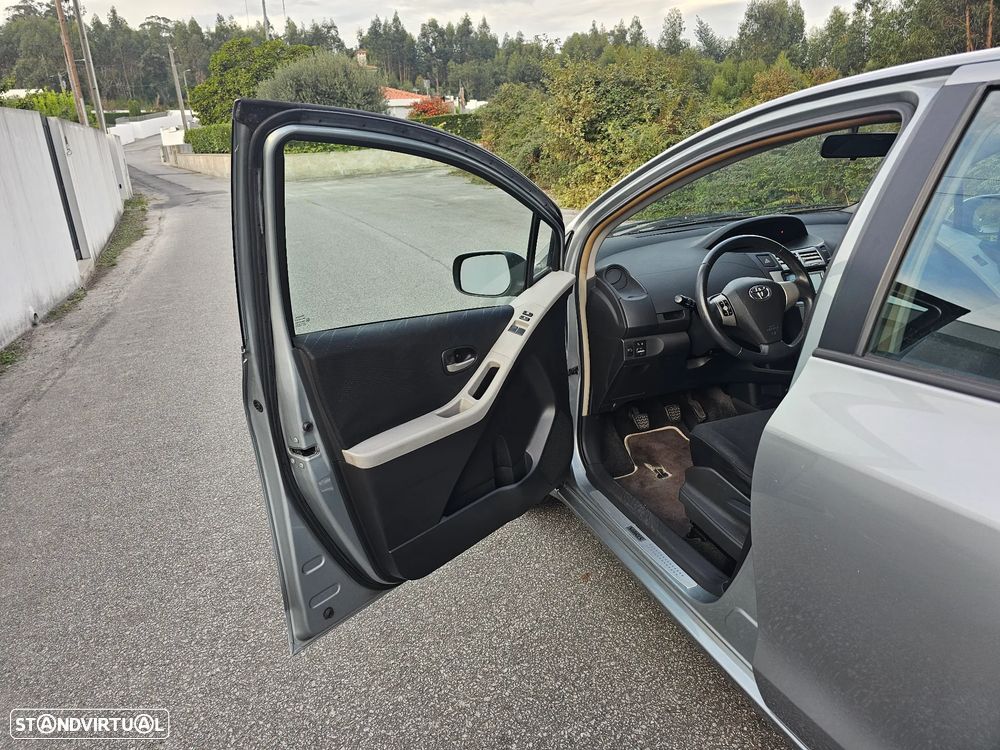 Toyota Yaris 1.4 D-4D Rock In Rio 08 - 9